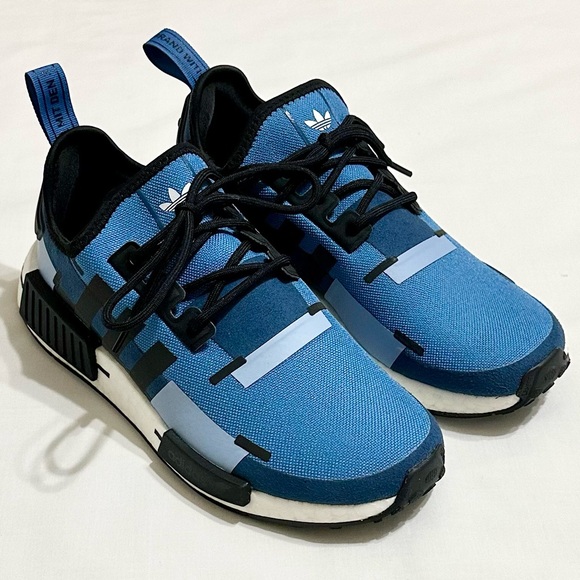 Adidas NMD R1 x Pharrell Focus Blue/Core Black/Ambient Sky Athletic Shoes - US 6 - Picture 5 of 17